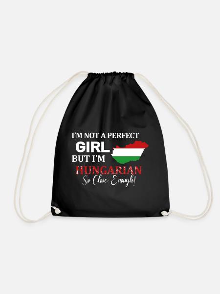 I’m not a perfect girl Hungarian - Drawstring Bag - black