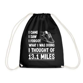 Doing thought of 13.1 miles Half Marathon - Turnbeutel - Schwarz - Vorne