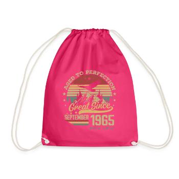 59 years old Aged to Perfection born: September 1965 - Drawstring Bag - fuchsia - Front