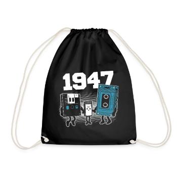 Vintage Born In 1947 Birthday Gift 1947 - Drawstring Bag - black - Front