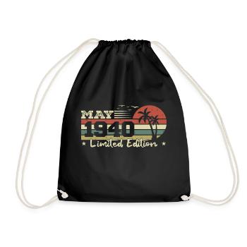 Vintage May 84th Birthday Born 1940 Vibe - Drawstring Bag - black - Front