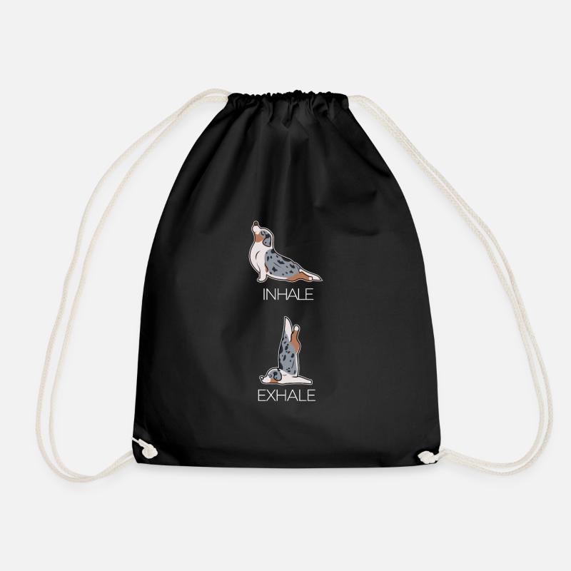Yoga Hund Einatmen Ausatmen Atemtechnik Geschenk - Turnbeutel - Schwarz