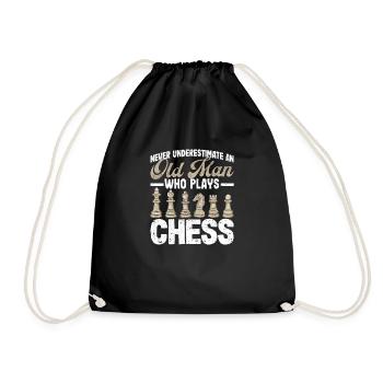 Never underestimate an old man who plays chess - Drawstring Bag - black - Front
