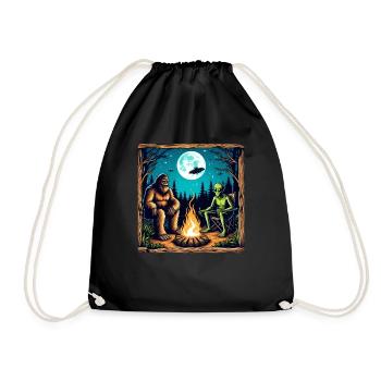 Bigfoot with alien at the campfire - Drawstring Bag - black - Front