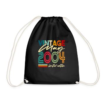 Vintage born May 2004 Birthday Year 2004 - Drawstring Bag - black - Front