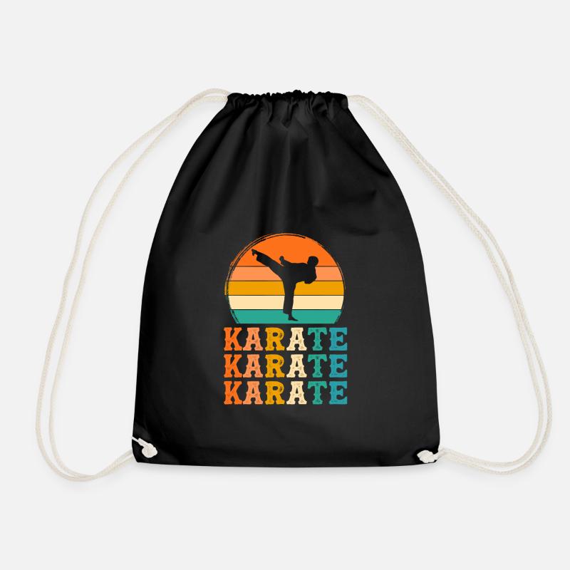 Karate kicking retro design Karate kicking Geschen - Turnbeutel - Schwarz