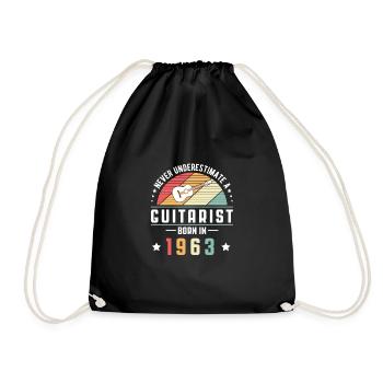 Never Understimate A Guitar Player Born In 1963 - Drawstring Bag - black - Front
