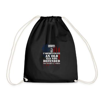 Never Underestimate An Old Man W... - Drawstring Bag - black - Front