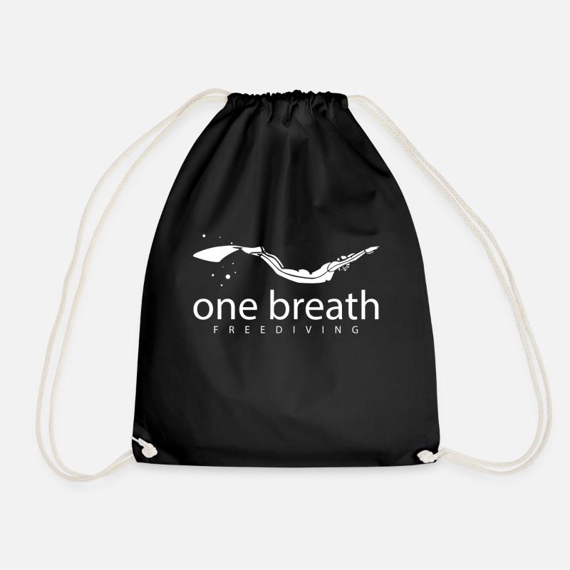 One Breath Freediving T-Shirt & Gift Idea - Drawstring Bag - black