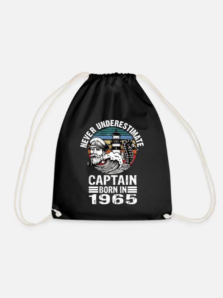 Never Underestimate Captain born in 1965 - Turnbeutel - Schwarz