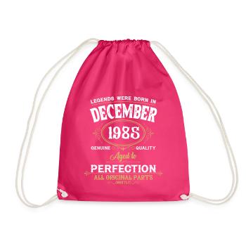 Born December 1985 Birthday Gift - Drawstring Bag - fuchsia - Front