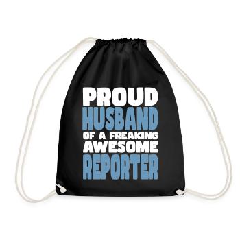 Proud wife of a damn good reporter - Drawstring Bag - black - Front