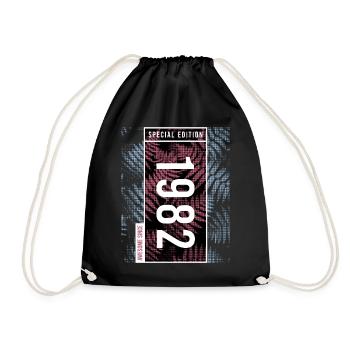 Special Edition 1982 Birthday Urban Graphic - Drawstring Bag - black - Front