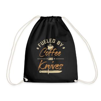 Angetrieben von Kaffee und Messern Metzgermesser Messer - Turnbeutel - Schwarz - Vorne