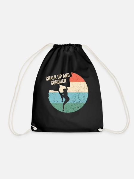 Chalking up and conquering boulderers - Drawstring Bag - black