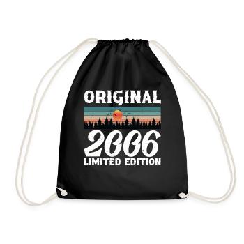 2006 Original Retro Vintage Birthday Gift - Drawstring Bag - black - Front