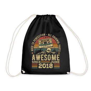June 2018 Vintage Born In June 2018 Birthday - Drawstring Bag - black - Front