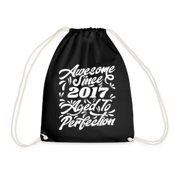 Awesome Since 2017 - Bis zur Perfektion gereift, Geschenk 2017 - Turnbeutel - Schwarz - Vorne