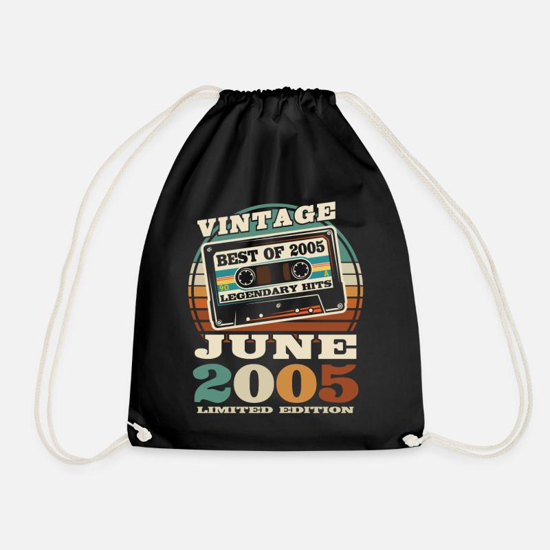 vintage retro cassette tape June 2005 18 years old - Drawstring Bag - black