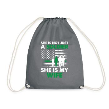 She Is Not Just A Soldier She Is My Wife Soldat - Turnbeutel - Grau - Vorne