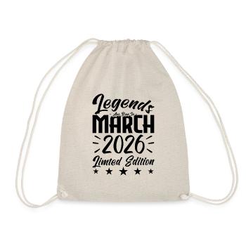 Geboren im März 2026. März Geburtstagsgeschenk - Turnbeutel - Natur - Vorne