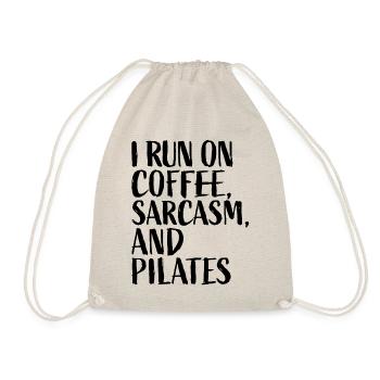 I Run On Coffee Sarcasm And Pilates - Turnbeutel - Natur - Vorne