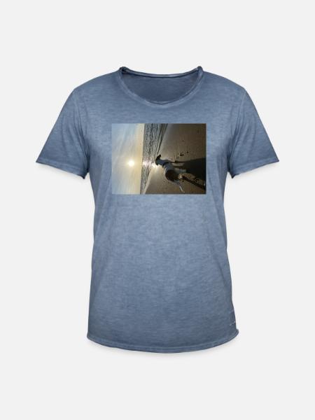 Dackel vs. Sonnenuntergang - Männer Vintage T-Shirt - Vintage Denim