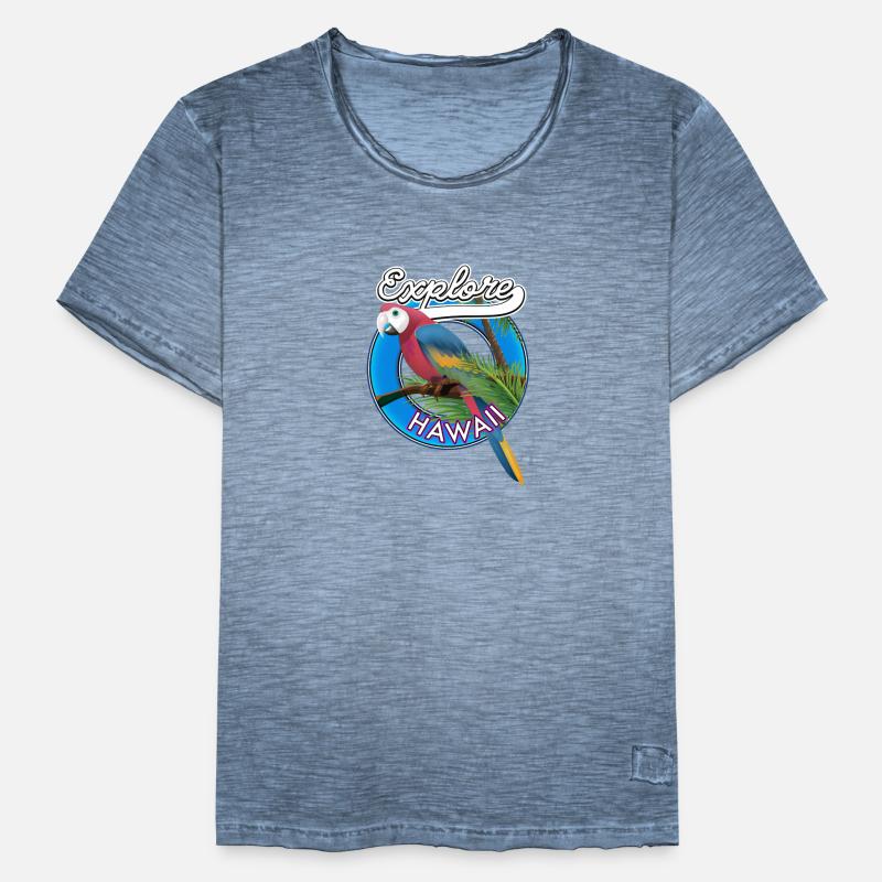 Explore Hawaii retro logo. Men's Vintage T-Shirt