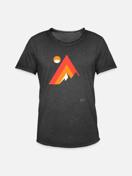 Mountain and nature - Men's Vintage T-Shirt - washed black