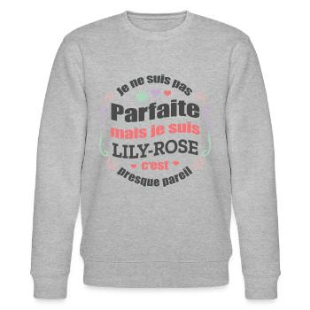 LILY-ROSE PARFAITE - PRENOM LILY-ROSE - Sweat bio CHANGER Stanley/Stella Unisexe - gris chiné - Devant - Nik (191cm) & Marisol (170cm)