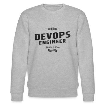 Devops Engineer Lustige Berufsbezeichnung Beruf - Stanley/Stella Unisex Bio-Sweatshirt CHANGER  - Grau meliert - Vorne - Nik (191cm) & Marisol (170cm)