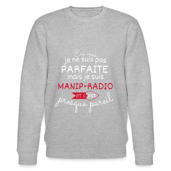 Pas parfaite mais Manip radio - Sweat bio CHANGER Stanley/Stella Unisexe - gris chiné - Devant - Nik (191cm) & Marisol (170cm)