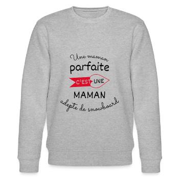 maman parfaite, maman adepte de snowboard - Sweat bio CHANGER Stanley/Stella Unisexe - gris chiné - Devant - Nik (191cm) & Marisol (170cm)