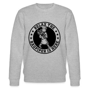 Relax The Bagpiper Is Here - Bagpipe Player Bagpip - Stanley/Stella CHANGER Unisex Organic Sweatshirt - heather grey - Front - Nik (191cm) & Marisol (170cm)