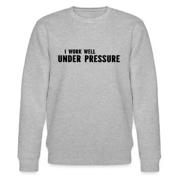 Diving - I Work Well Under Pressure - Funny Diving - Stanley/Stella CHANGER Unisex Organic Sweatshirt - heather grey - Front - Nik (191cm) & Marisol (170cm)