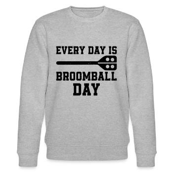 Every Day Is Broomball Day - Broomball Player - Stanley/Stella CHANGER Unisex Organic Sweatshirt - heather grey - Front - Nik (191cm) & Marisol (170cm)