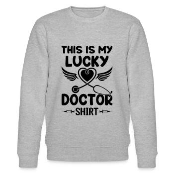 C’est ma chemise de médecin porte-bonheur - médecin de l’hôpital - Sweat bio CHANGER Stanley/Stella Unisexe - gris chiné - Devant - Nik (191cm) & Marisol (170cm)
