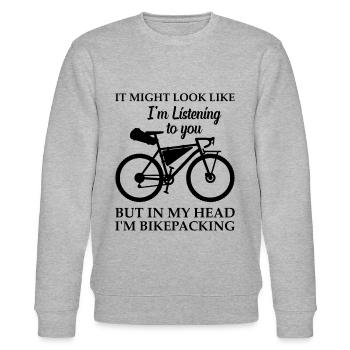 Gravel Bike Bikepacker - In My Head I'm Bikepackin - Stanley/Stella Unisex Bio-Sweatshirt CHANGER  - Grau meliert - Vorne - Nik (191cm) & Marisol (170cm)