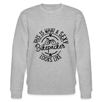 This Is What A Sexy Bikepacker Looks Like - Bikepa - Stanley/Stella Unisex Bio-Sweatshirt CHANGER  - Grau meliert - Vorne - Nik (191cm) & Marisol (170cm)