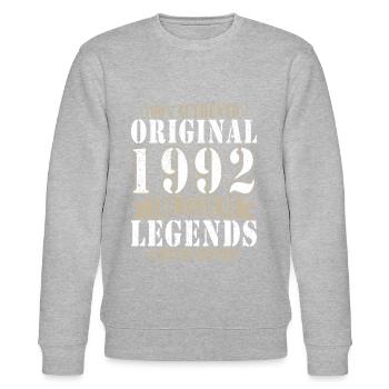 Legende 1992 - Jahrgang 1992 - Baujahr 1992 - Stanley/Stella Unisex Bio-Sweatshirt CHANGER  - Grau meliert - Vorne - Nik (191cm) & Marisol (170cm)