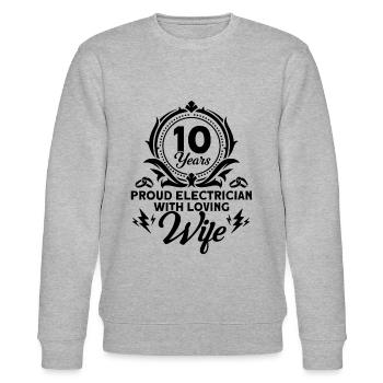 Rose Wedding Electrician with Loving Wife - Stanley/Stella CHANGER Unisex Organic Sweatshirt - heather grey - Front - Nik (191cm) & Marisol (170cm)