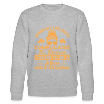 Wenn mein Leben kompliziert wird Mutter & Großmutt - Stanley/Stella Unisex Bio-Sweatshirt CHANGER  - Grau meliert - Vorne - Nik (191cm) & Marisol (170cm)