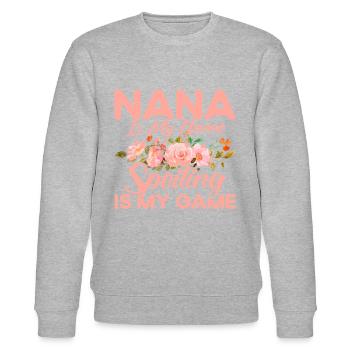 Grandma is my name Pampering is my game Grandma Ges - Stanley/Stella CHANGER Unisex Organic Sweatshirt - heather grey - Front - Nik (191cm) & Marisol (170cm)