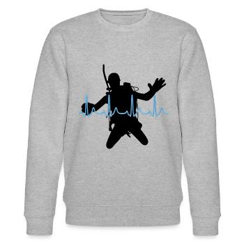 Taucher Herzlinie - Stanley/Stella Unisex Bio-Sweatshirt CHANGER  - Grau meliert - Vorne - Nik (191cm) & Marisol (170cm)