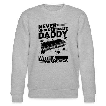 Never Underestimate Daddy With A Harmonica - Stanley/Stella Unisex Bio-Sweatshirt CHANGER  - Grau meliert - Vorne - Nik (191cm) & Marisol (170cm)