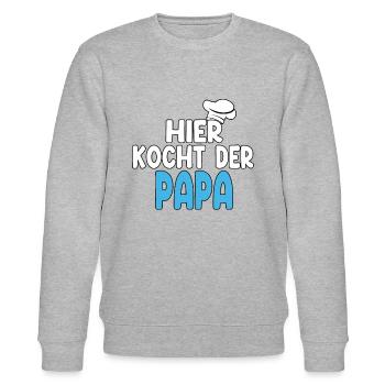 Hier Kocht Der Papa - Stanley/Stella Unisex Bio-Sweatshirt CHANGER  - Grau meliert - Vorne - Nik (191cm) & Marisol (170cm)