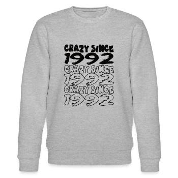 Crazy Since 1992 pour les hommes et les femmes anniversaire - Sweat bio CHANGER Stanley/Stella Unisexe - gris chiné - Devant - Nik (191cm) & Marisol (170cm)