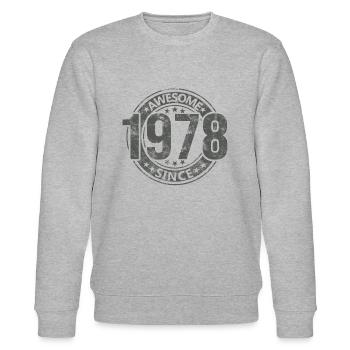 Awesome Since Jahrgang 1978 Retro Geburtstag - Stanley/Stella Unisex Bio-Sweatshirt CHANGER  - Grau meliert - Vorne - Nik (191cm) & Marisol (170cm)