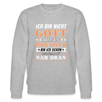 Ich bin nicht Gott aber als Ingenieur nah dran - Stanley/Stella Unisex Bio-Sweatshirt CHANGER  - Grau meliert - Vorne - Nik (191cm) & Marisol (170cm)