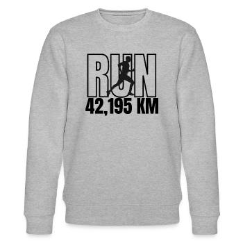 Marathon Mann: Laufen, Durchhalten, Überwinden - Stanley/Stella Unisex Bio-Sweatshirt CHANGER  - Grau meliert - Vorne - Nik (191cm) & Marisol (170cm)
